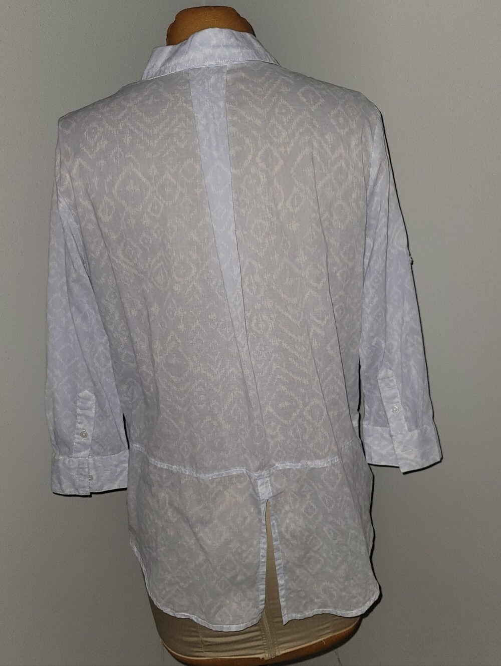Khakis & Co. Button-Up With Subtle Ikat Pattern - Picture 4 of 10